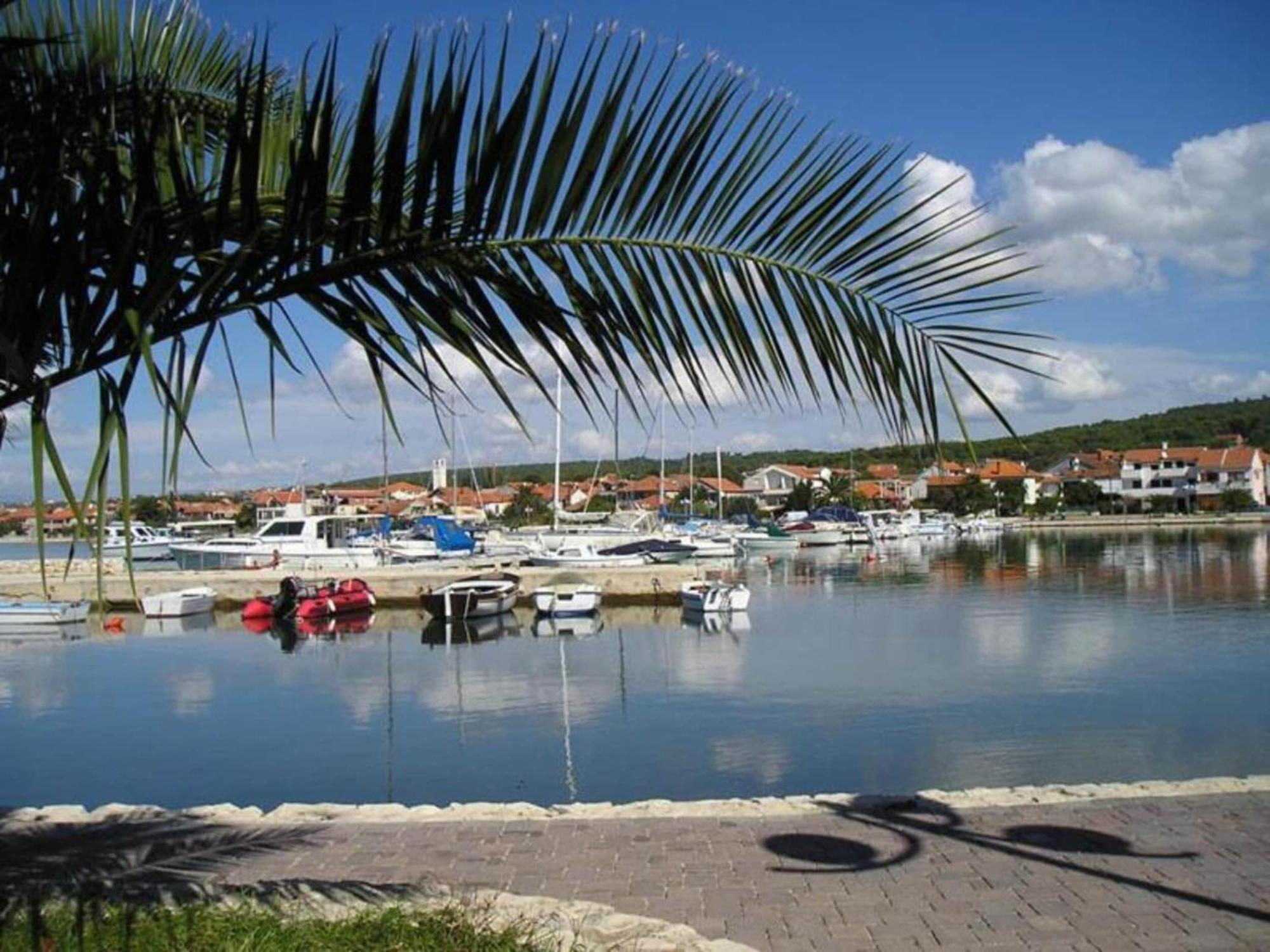 Scenic Holiday Home In Bibinje Near Sea Eksteriør billede