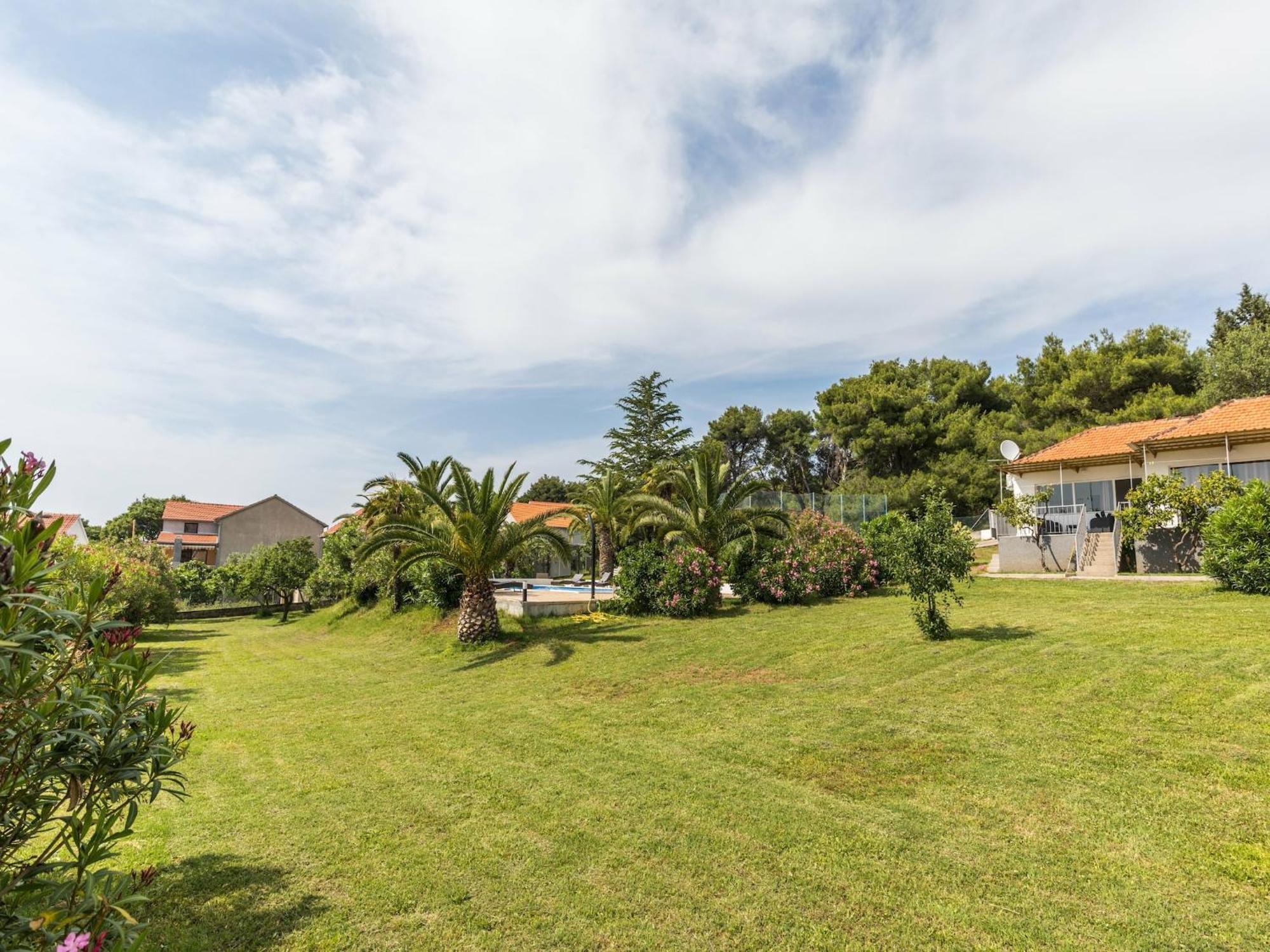 Scenic Holiday Home In Bibinje Near Sea Eksteriør billede